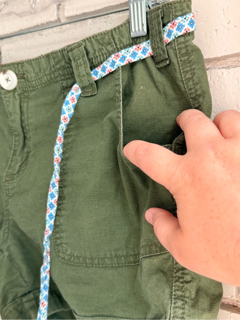 prAna Women's Olive Green Utility Cargo Hiking Shorts Tie Belt Outdoor Size 8 - Picture 4 of 9